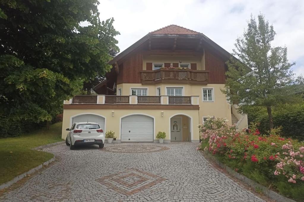 Ferienwohnung Guetl Am Weg Altmuenster Exterior photo